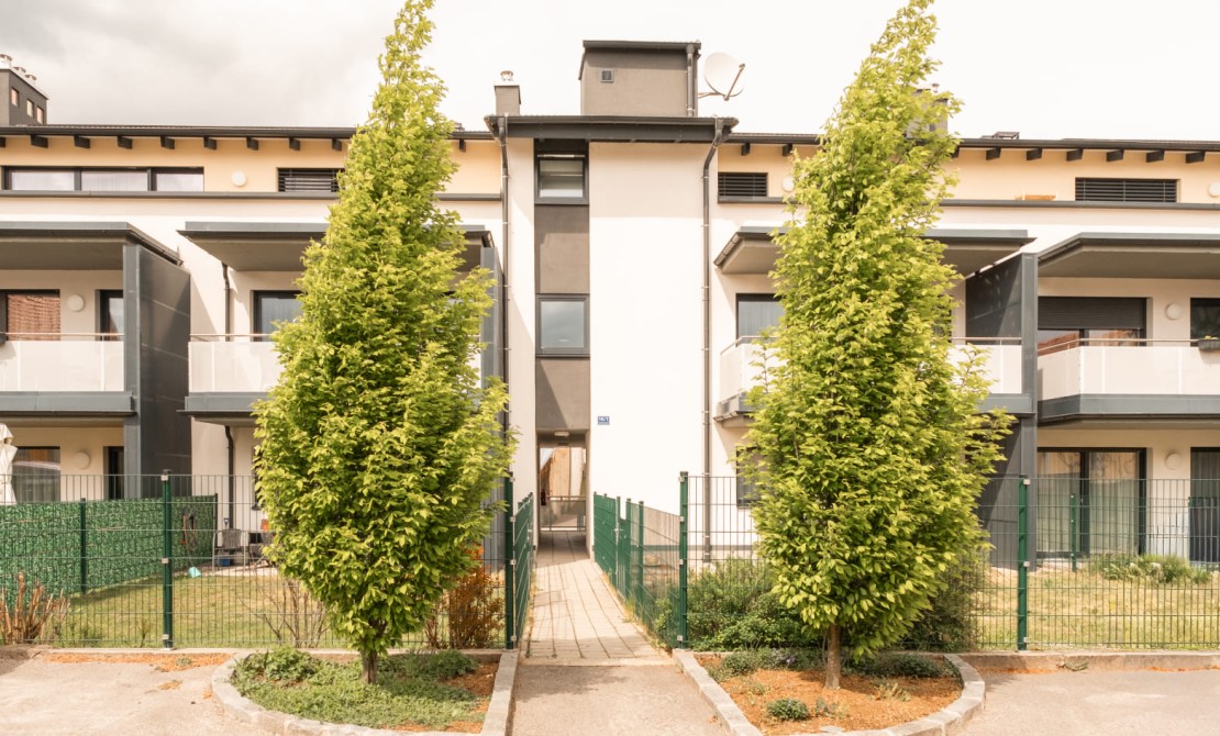 Außenansicht der modernen Apartments im Waldviertel in ruhiger Lage